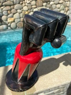 FULGUROPOING - - Sculpture By -