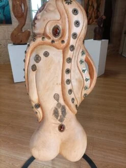 Femme Bijou - - Sculpture By -