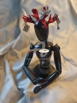 Queen's Indian Defence - - Sculpture By -